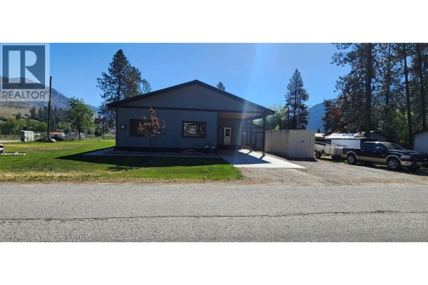 3pc Bathroom - 90 Sagamore Road, Grand Forks, BC V0H1H4 Photo 4