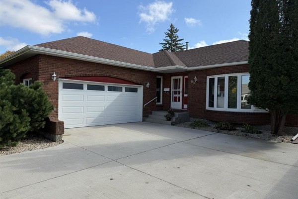 Dining room - 90 Spring Meadow Crescent, Winnipeg, MB R2C4H6 Photo 2
