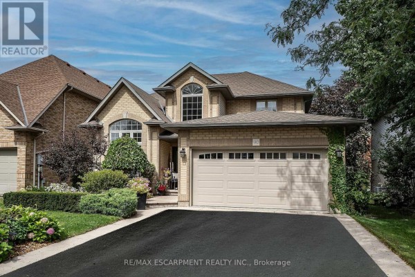 90 Surrey Drive, Hamilton, ON, photo 2