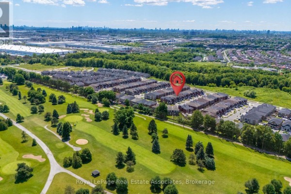 90 Titan Trail, Markham, ON, photo 3