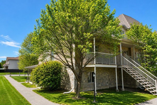 900 Boul. Du Plateau, #3, Gatineau, QC, photo 2