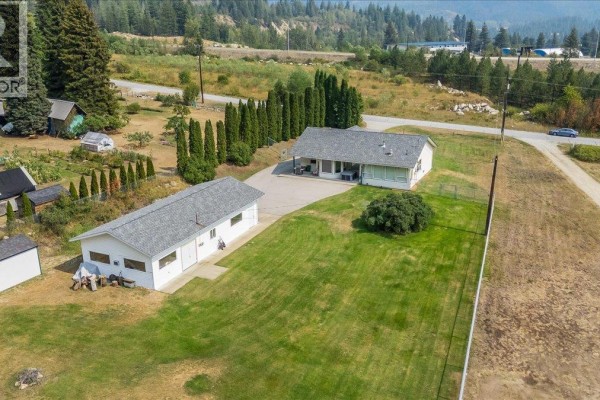 Sunroom - 900 China Creek Road, Genelle, BC V0G1G0 Photo 4