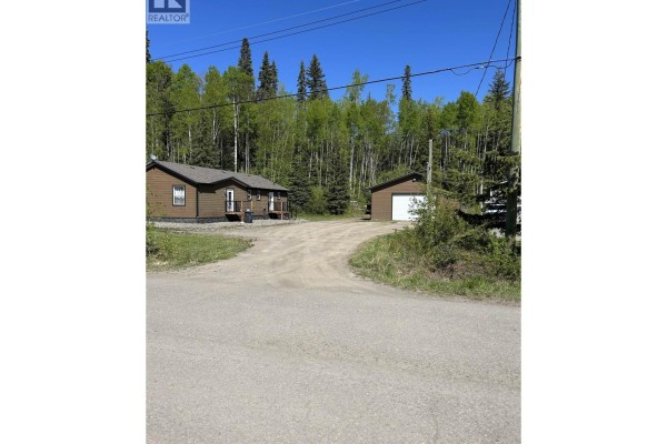 900 Murray Road, Fort St  James, BC, photo 2