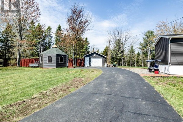 Primary Bedroom - 900 Saint-charles Nord, Saint Charles, NB E4W4T3 Photo 5