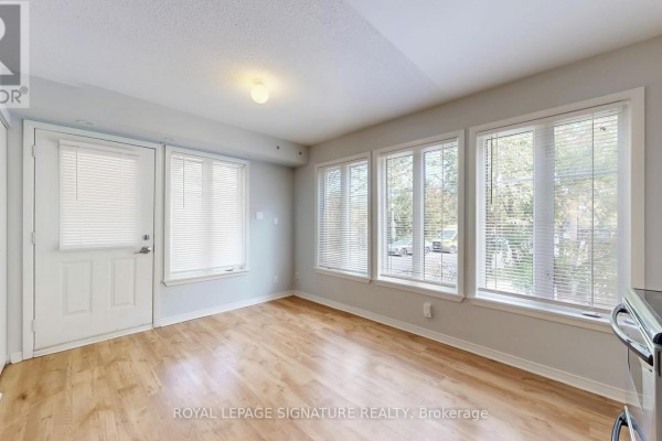 Dining room - 901 - 50 Western Battery Road, Toronto, ON M6K3P1 Photo 2
