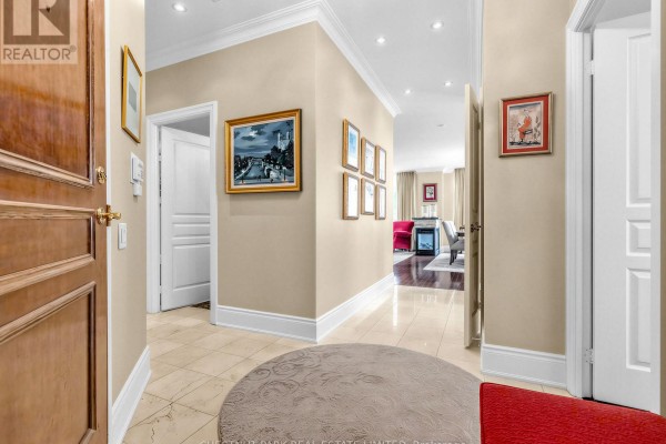 Sitting room - 901 - 55 Delisle Avenue, Toronto, ON M4V1S8 Photo 5