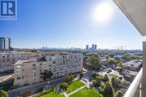 901 - 812 Lansdowne Avenue, Toronto, ON M6H4K5 Photo 5