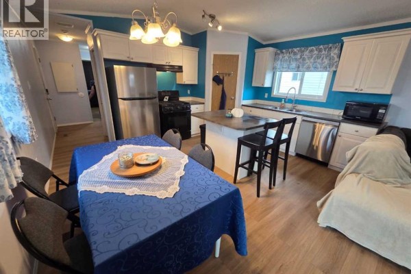 4pc Bathroom - 901 52 Street, Edson, AB T7E1K4 Photo 2