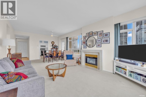 901 6521 Bonsor Avenue, Burnaby, BC V5H4N3 Photo 5