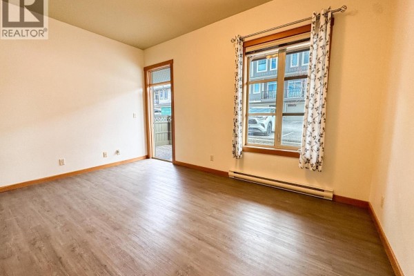 Bedroom - 901 7th Avenue Unit# 207, Invermere, BC V0A1K4 Photo 4