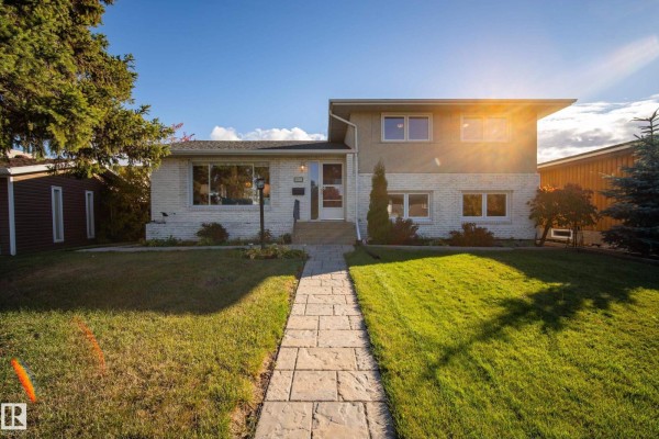 9011 157 St Nw, Edmonton
