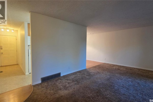 Bedroom - 9012 Mitchell Avenue, North Battleford, SK S9A3J7 Photo 5