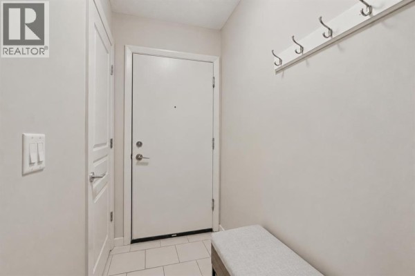 Living room - 902, 1320 1 Street Se, Calgary, AB T2G0G8 Photo 2