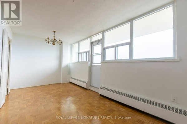 Dining room - 902 - 161 Oakwood Avenue, Toronto, ON M6E2V2 Photo 3