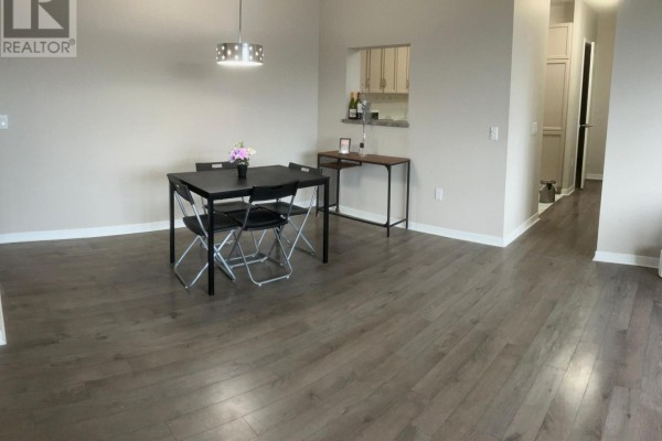 Dining room - 902 - 284 Bloor Street W, Toronto, ON M5S3B8 Photo 3