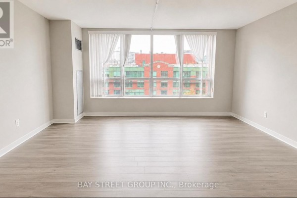 Primary Bedroom - 902 - 284 Bloor Street W, Toronto, ON M5S3B8 Photo 5