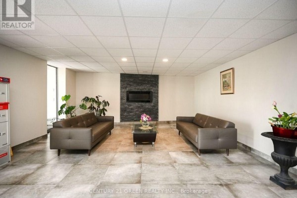 Primary Bedroom - 902 - 3065 Queen Frederica Drive, Mississauga, ON L4Y3A3 Photo 4