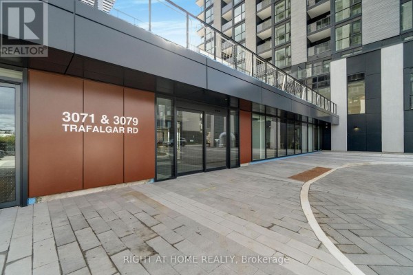 902 - 3071 Trafalgar Road, Oakville, ON L6H8C6 Photo 4