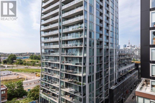 902 - 45 Baseball Place, Toronto, ON, photo 2