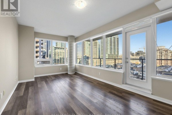 Bedroom - 902 - 55 East Liberty Street, Toronto, ON M6K3P9 Photo 4