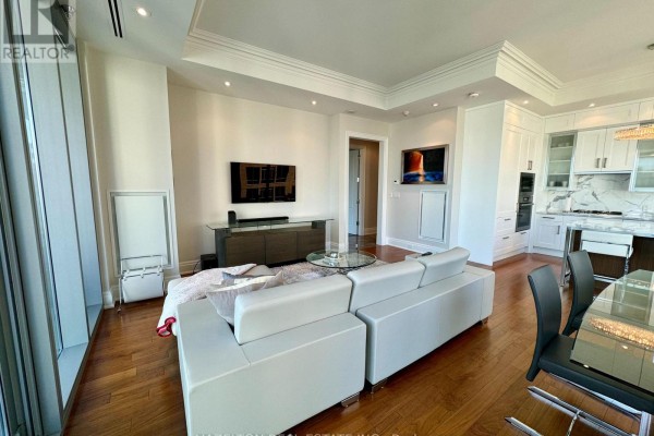 Kitchen - 902 - 55 Scollard Street, Toronto, ON M5R0A1 Photo 4