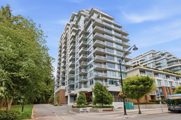 902 15165 Thrift Avenue, White Rock, BC V4B0C1 Photo 2