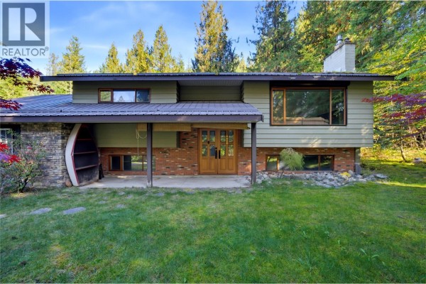 Storage - 9020 Hummingbird Drive, Swansea Point, BC V0E2K2 Photo 2