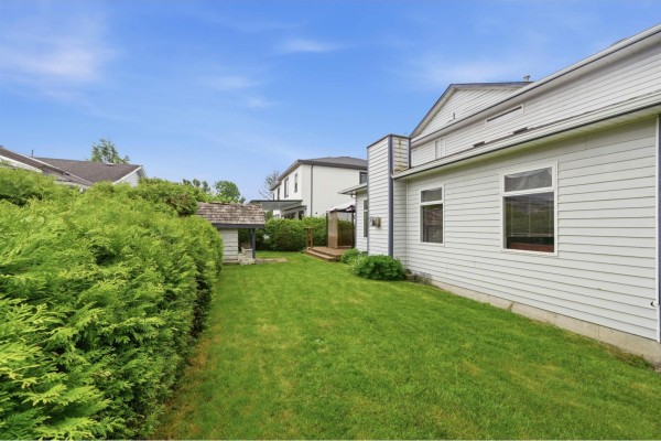 9028 136b Street, Surrey, BC V3V7P1 Photo 4