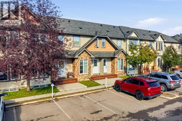 903, 2445 Kingsland Road Se, Airdrie, AB, photo 2