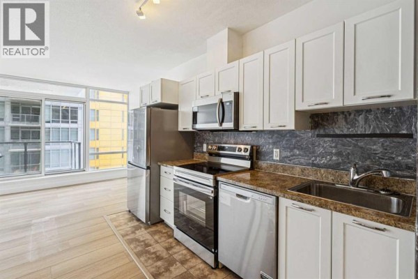 Living room - 903, 3830 Brentwood Road Nw, Calgary, AB T2L2J9 Photo 2