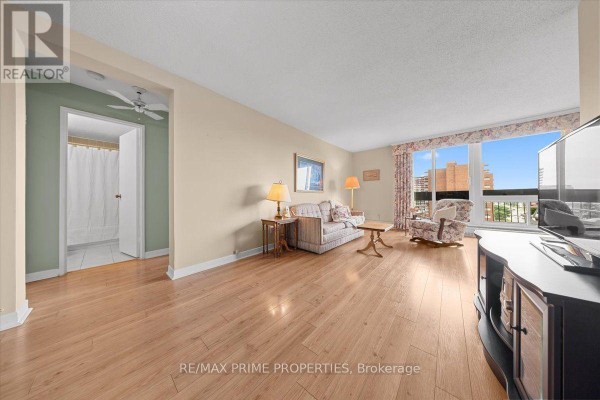 903 - 1505 Baseline Road, Ottawa, ON K2C3L4 Photo 5