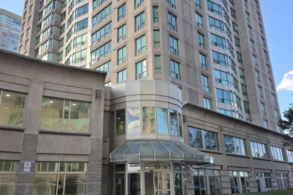 903 - 18 Lee Centre Drive, Toronto, ON M1H3H5 Photo 3