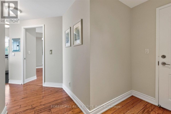 Primary Bedroom - 903 - 20 Collier Street, Toronto, ON M4W3Y4 Photo 4