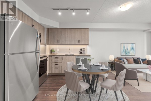 Kitchen - 903 - 20 Meadowglen Place, Toronto, ON M1H2Y5 Photo 2
