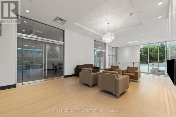 Primary Bedroom - 903 - 2055 Danforth Avenue, Toronto, ON M4C1J8 Photo 4