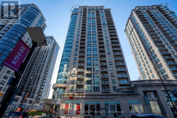 903 - 234 Rideau Street, Ottawa