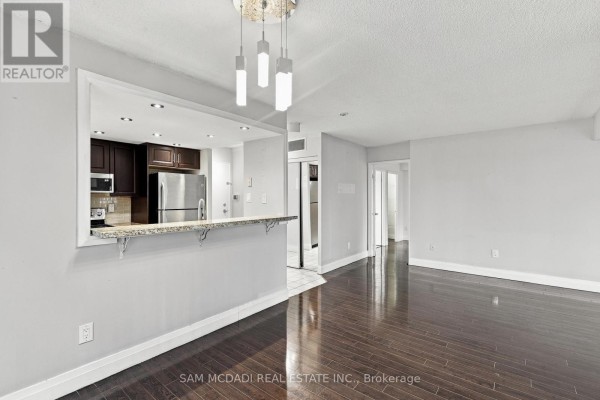 Dining room - 903 - 265 Enfield Place, Mississauga, ON L5B3Y7 Photo 2