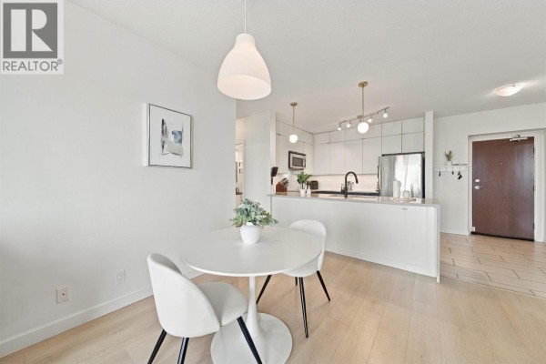 903 15 E Royal Avenue, New Westminster, BC V3L0A9 Photo 4