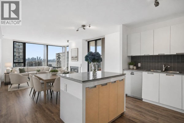 903 151 W 2nd Street, North Vancouver, BC V7M3P1 Photo 2