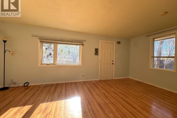 Primary Bedroom - 903 5a Street, Cranbrook, BC V1C1K7 Photo 2