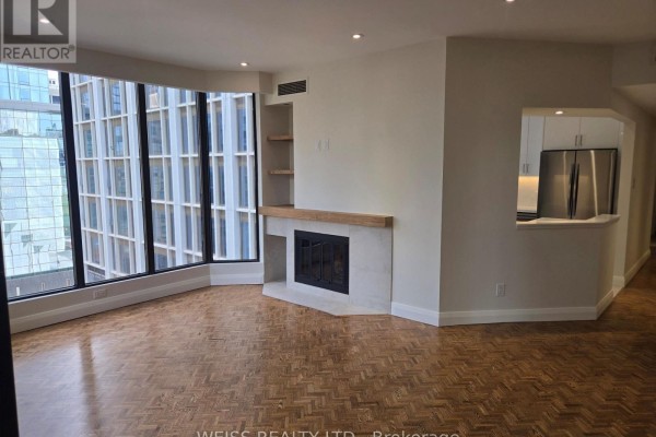 Primary Bedroom - 904 - 1331 Bay Street Se, Toronto, ON M5R2C4 Photo 3