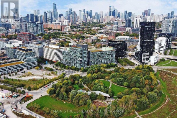 904 - 170 Bayview Avenue, Toronto, ON M5A0M4 Photo 2