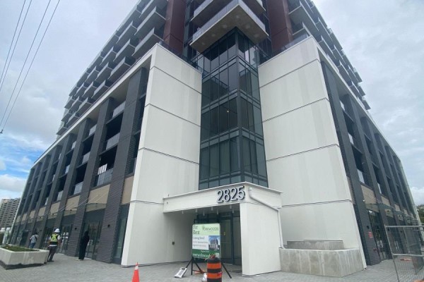 904 - 2825 Jane Street, Toronto
