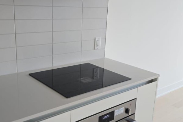 Kitchen - 904 - 322 Dupont Street, Toronto, ON M5R0E3 Photo 3