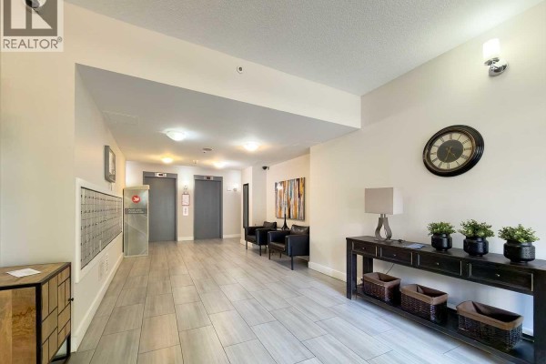 904 828 Agnes Street, New Westminster, BC V3M6R4 Photo 4