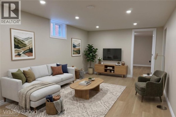 Primary Bedroom - 904 Maple Avenue Unit# Basement, Hamilton, ON L8K1L4 Photo 4