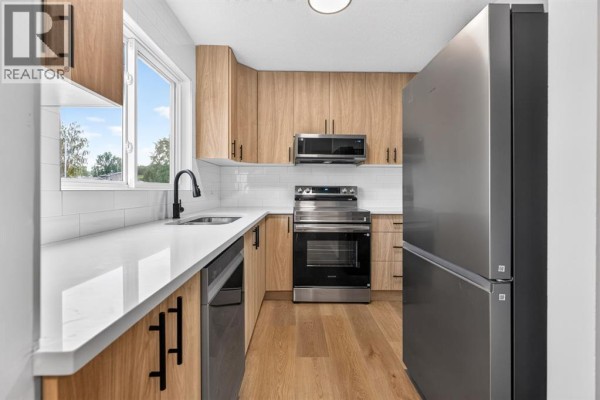 4pc Bathroom - 905, 5340 17 Avenue Sw, Calgary, AB T3E6M3 Photo 5