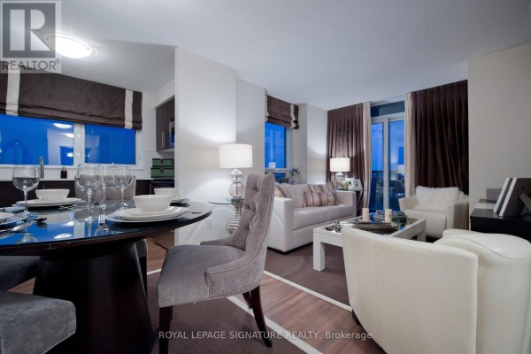 905 - 105 Harrison Garden Boulevard, Toronto