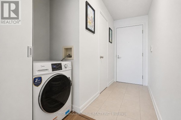 Primary Bedroom - 905 - 111 Elizabeth Street, Toronto, ON M5G1P7 Photo 4