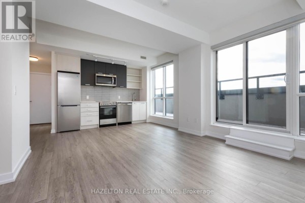 Den - 905 - 2300 St. Clair Avenue W, Toronto, ON M6N1K8 Photo 5